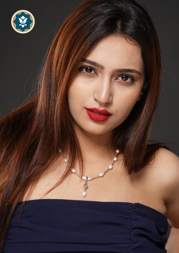 Classic Touch: White Pearl Pendant Set (Effortless Elegance, Everyday Wear)