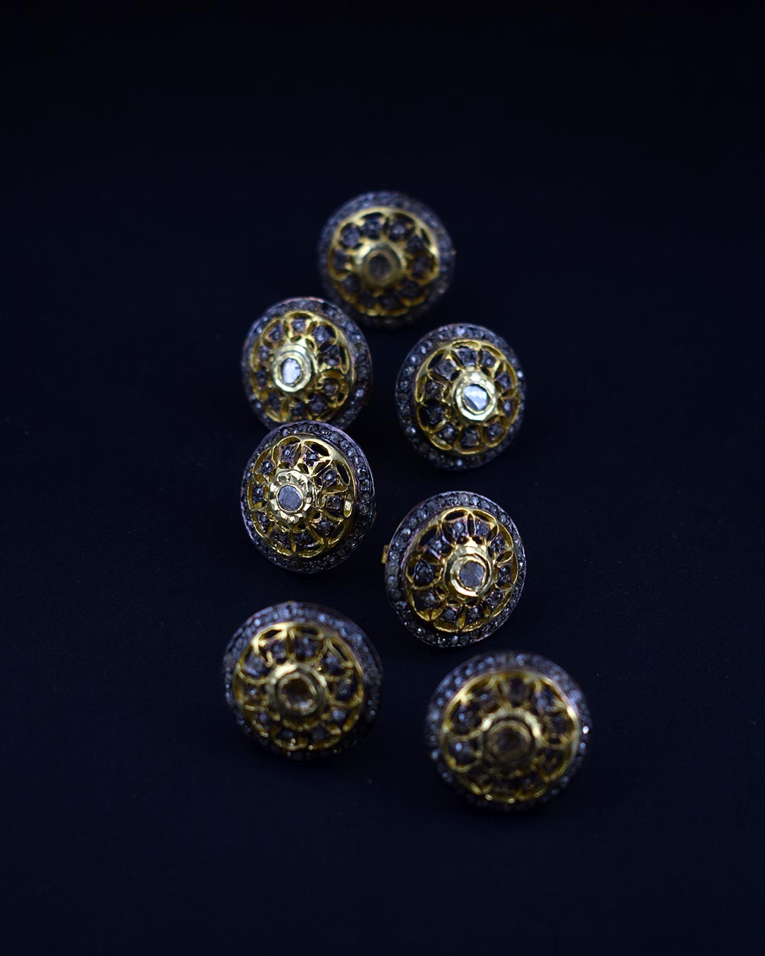 Vintage Charm: 92.5 Silver Almas Polki Victorian Button Set (Shervani, Set of 7)