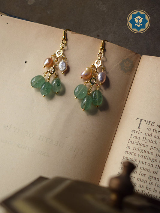 Stunning Real Pearls and Green Aventurine Earrings in 6ct Gold Plating