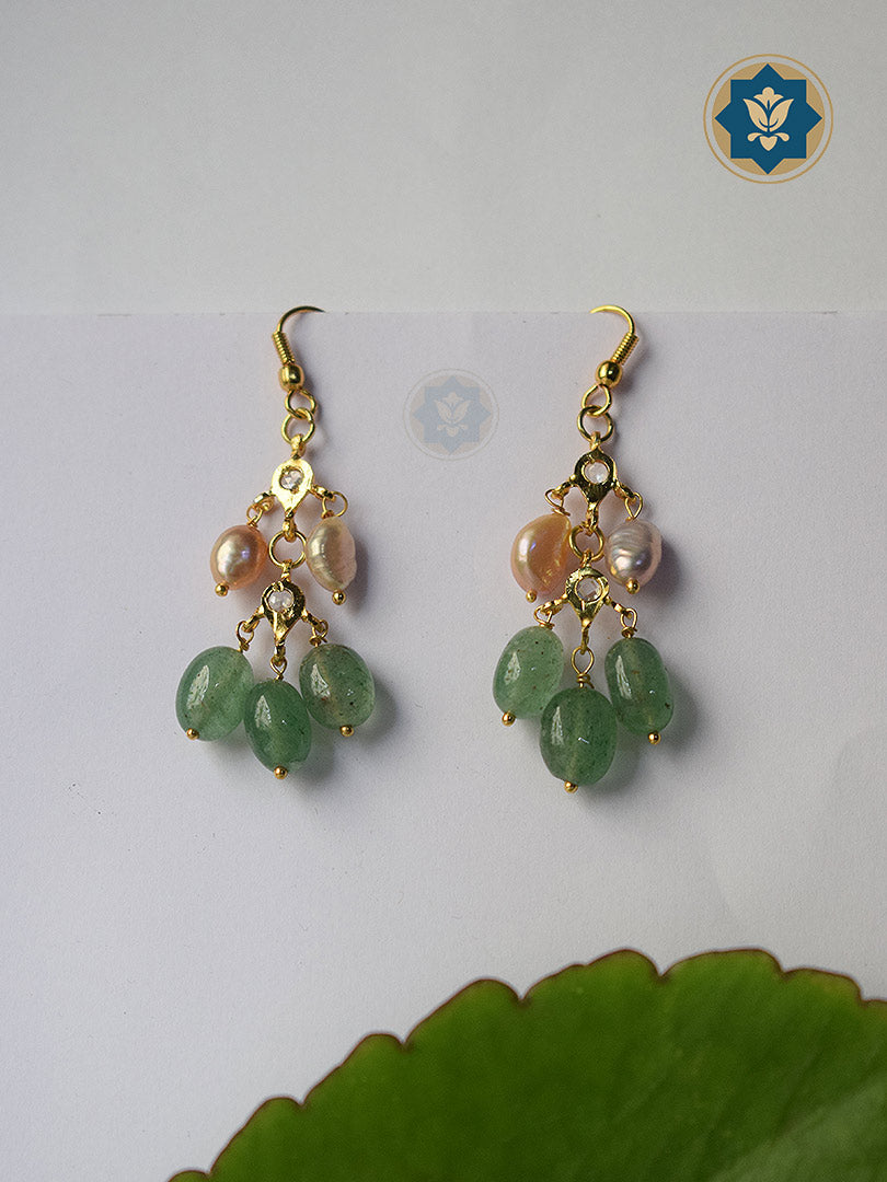 Stunning Real Pearls and Green Aventurine Earrings in 6ct Gold Plating